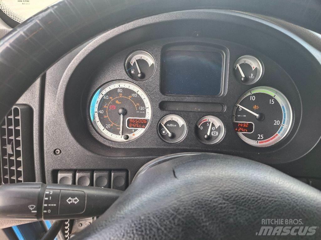 DAF XF105.460 Tractor Units