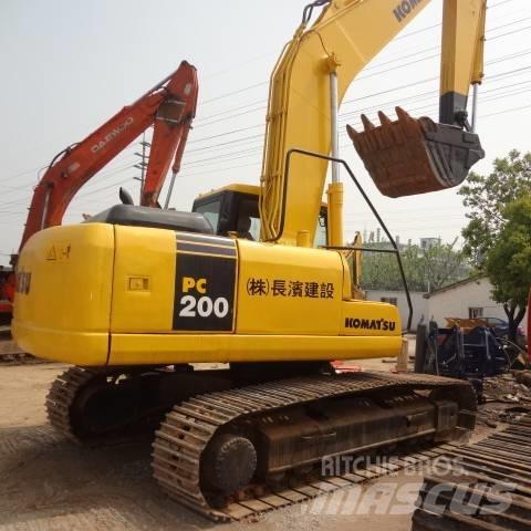 Komatsu PC 200-7 Crawler excavators