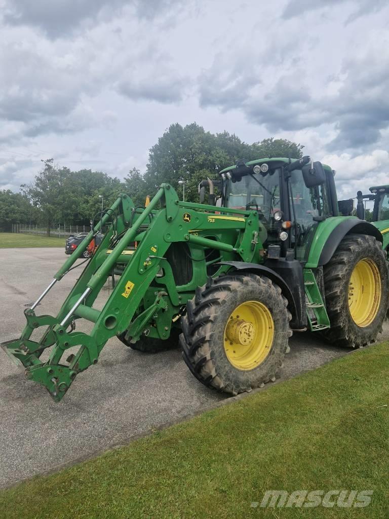 John Deere 7530 Tractors