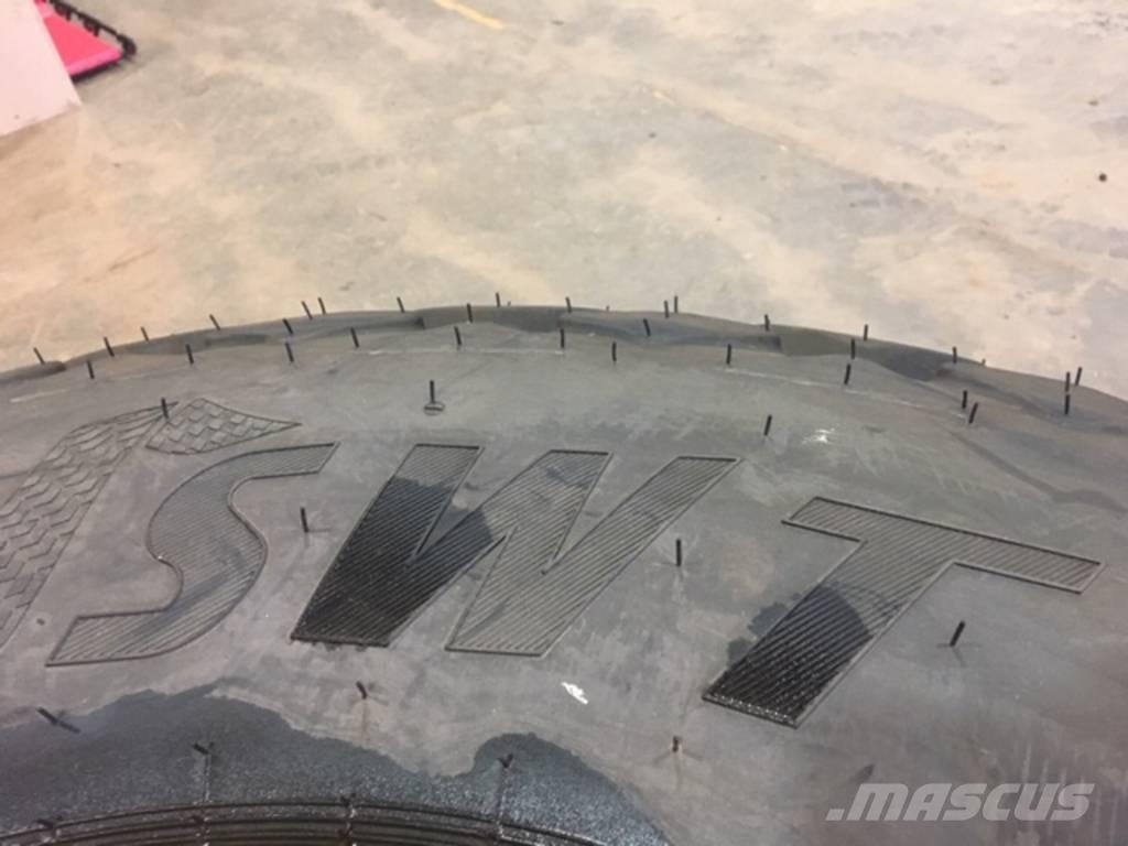 SWT 23.1 - 26 Tyres, wheels and rims