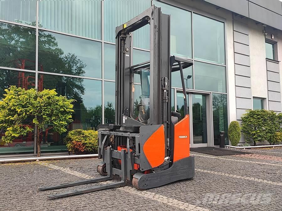 Linde R14X-03 Reach trucks