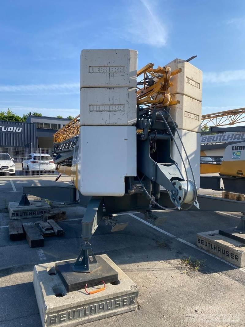 Liebherr L1-24 Tower cranes