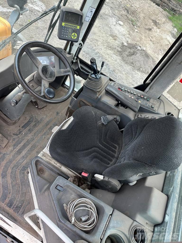Liebherr L 514 Wheel loaders