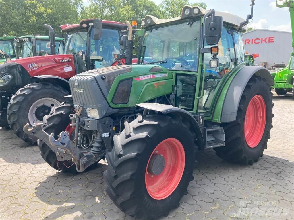 Fendt 208 Vario Tractors