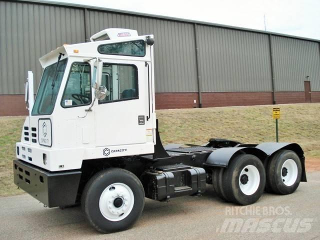 Capacity SPOTTER Terminal tractors