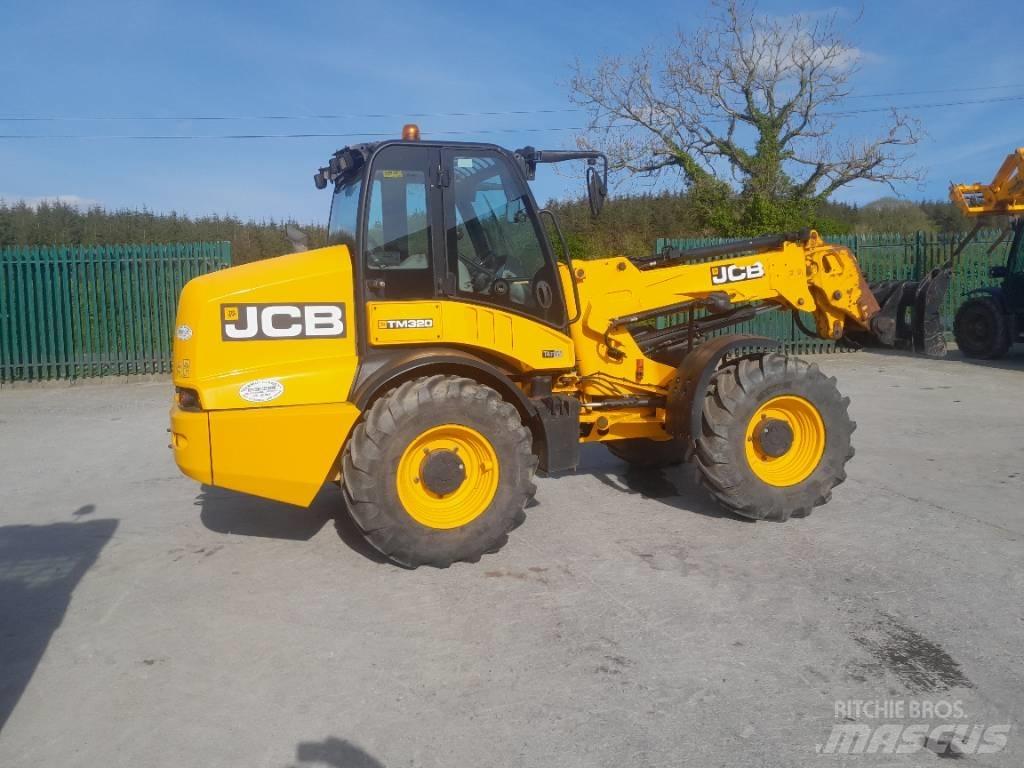 JCB TM 320 Telehandlers for agriculture