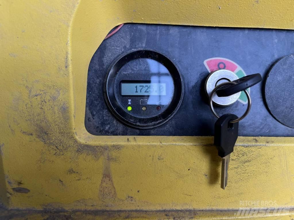 Hyster P1.8 Low lifter