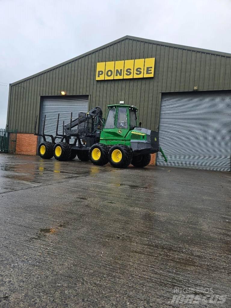 John Deere 1010 G Forwarders