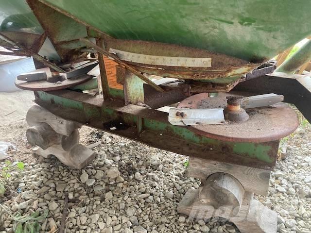 Amazone ZA-U 1500 Mineral spreaders