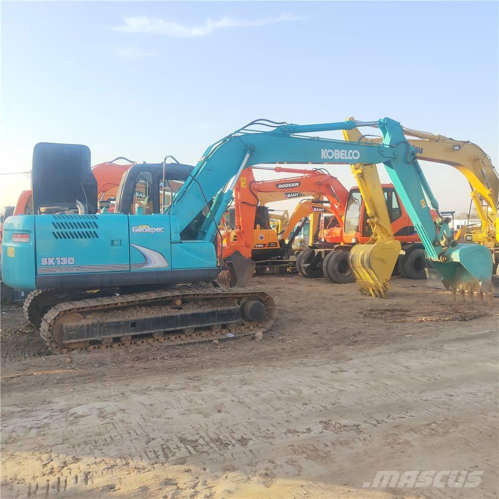 Kobelco SK130 Crawler excavators