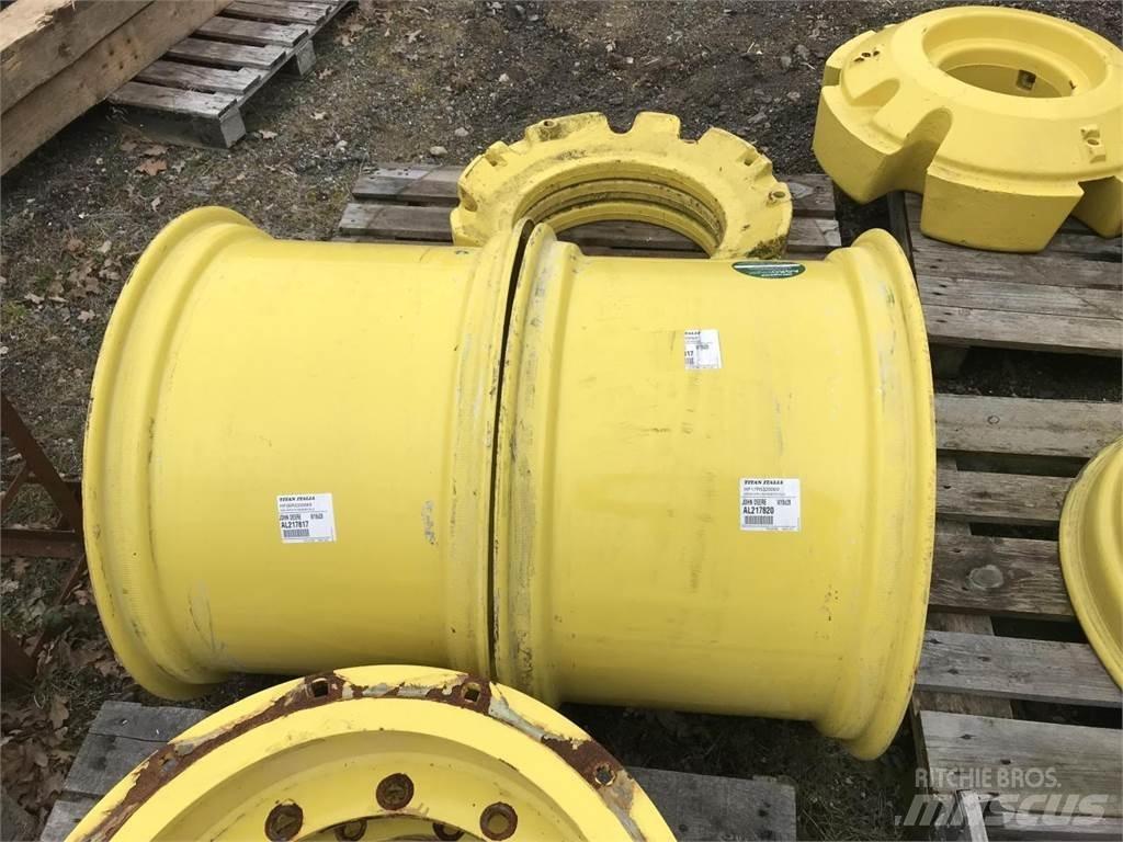 Titan 18x28 Tyres, wheels and rims