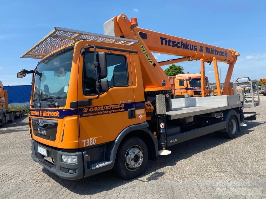 Palfinger P 300 Truck & Van mounted aerial platforms