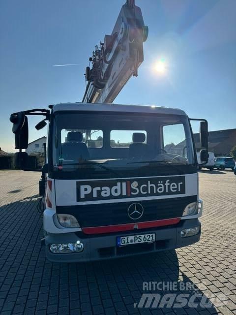 Böcker AK 32/1500 Rough terrain cranes