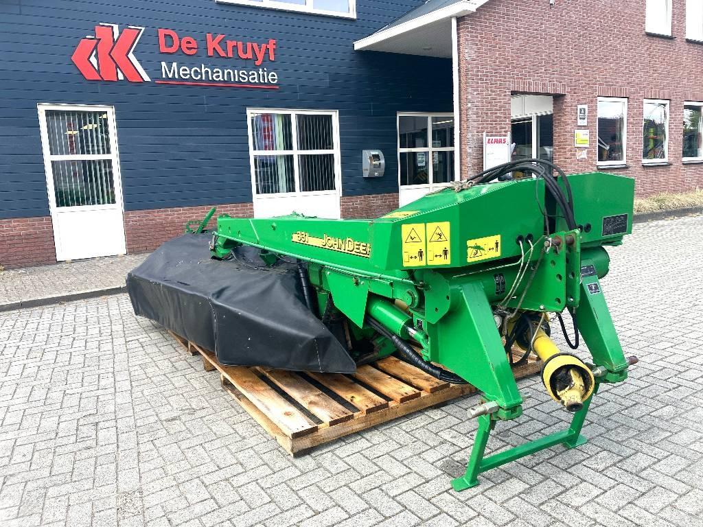 John Deere CC0331 Mowers