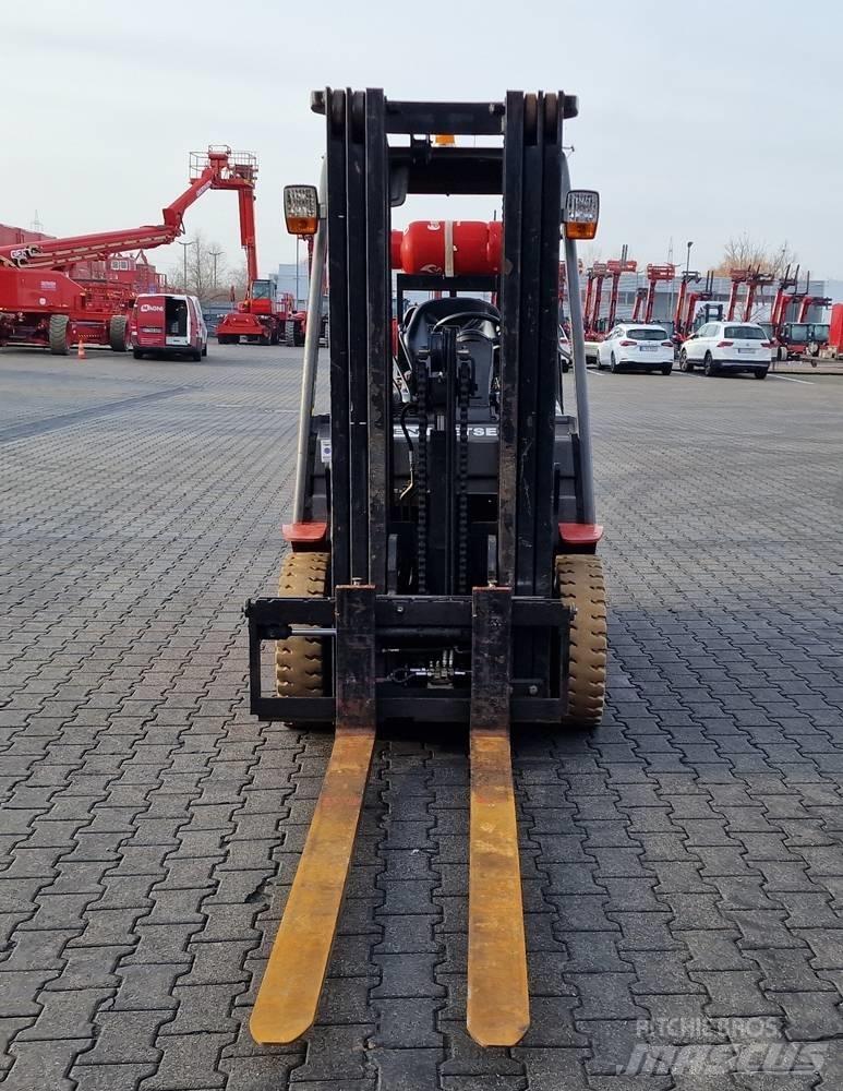 Manitou MI 20 G LPG trucks