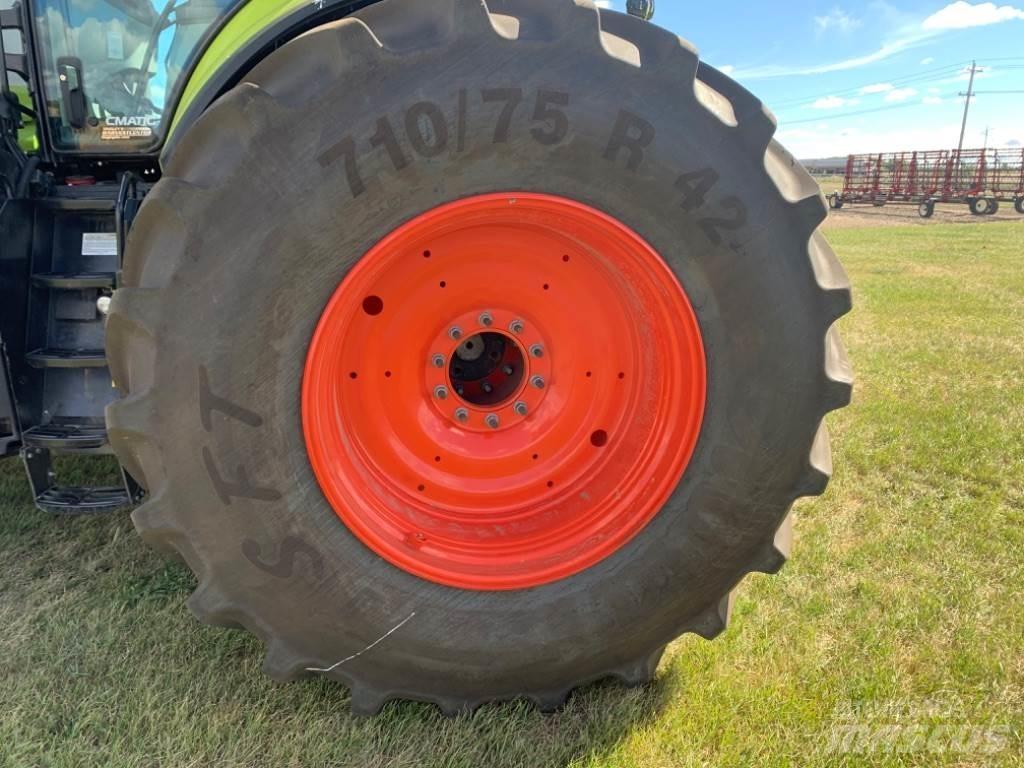 CLAAS AXION 960 Tractors