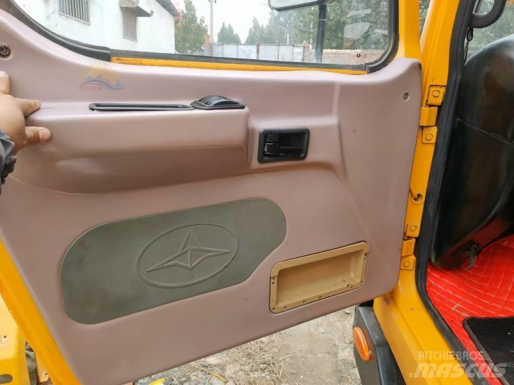 XCMG QY 30 K5 All terrain cranes