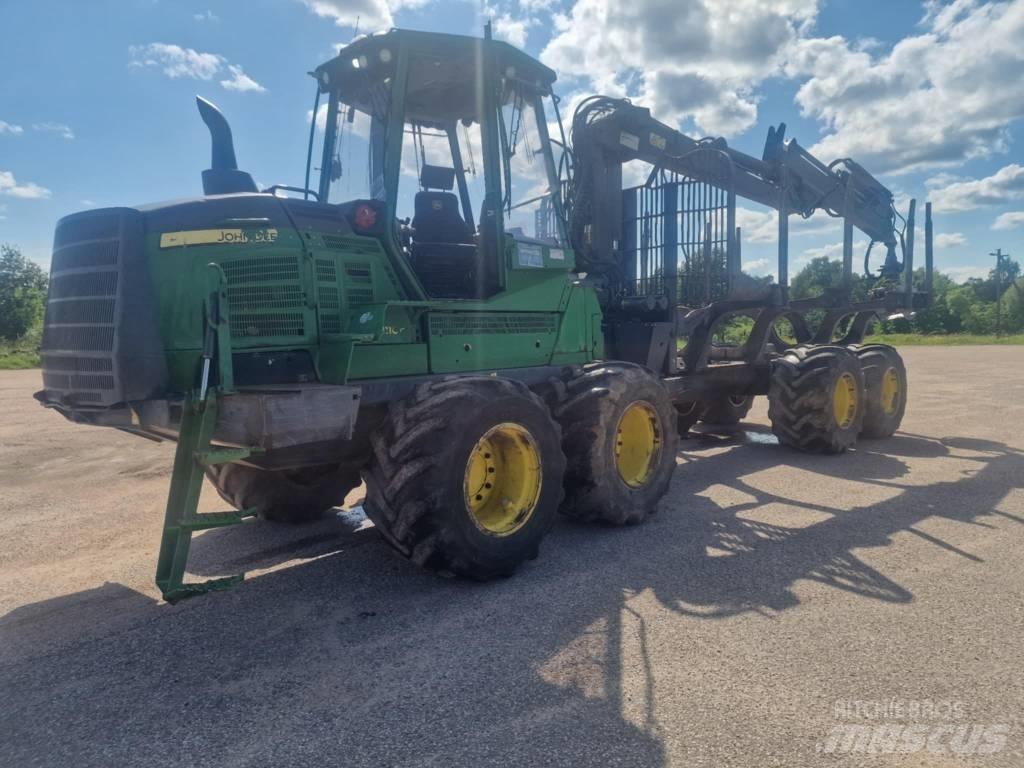 John Deere 1110G Forwarders