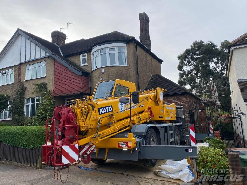 Kato CR 200 Ri All terrain cranes