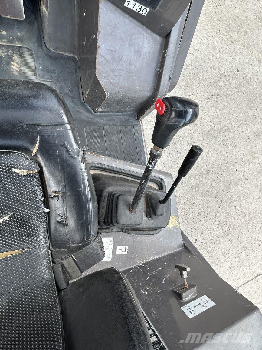 Manitou MH25-4 Rough terrain trucks