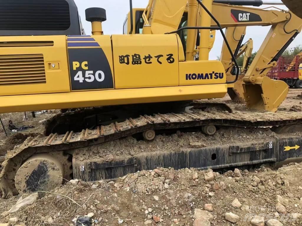 Komatsu PC450-8 Crawler excavators
