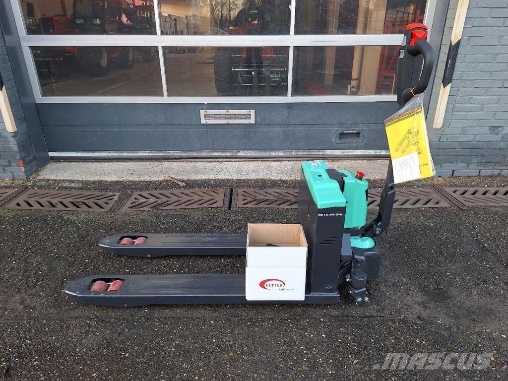 Mitsubishi PWL15 Low lifter