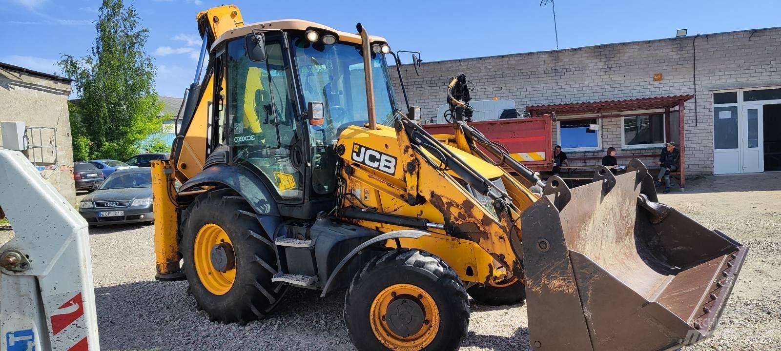 JCB 3 CX Backhoe loaders