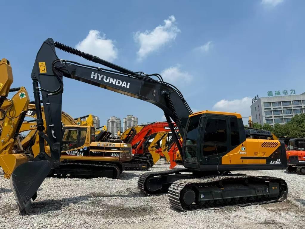 Hyundai 220HD Crawler excavators