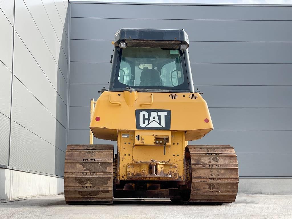 CAT D6K Crawler dozers
