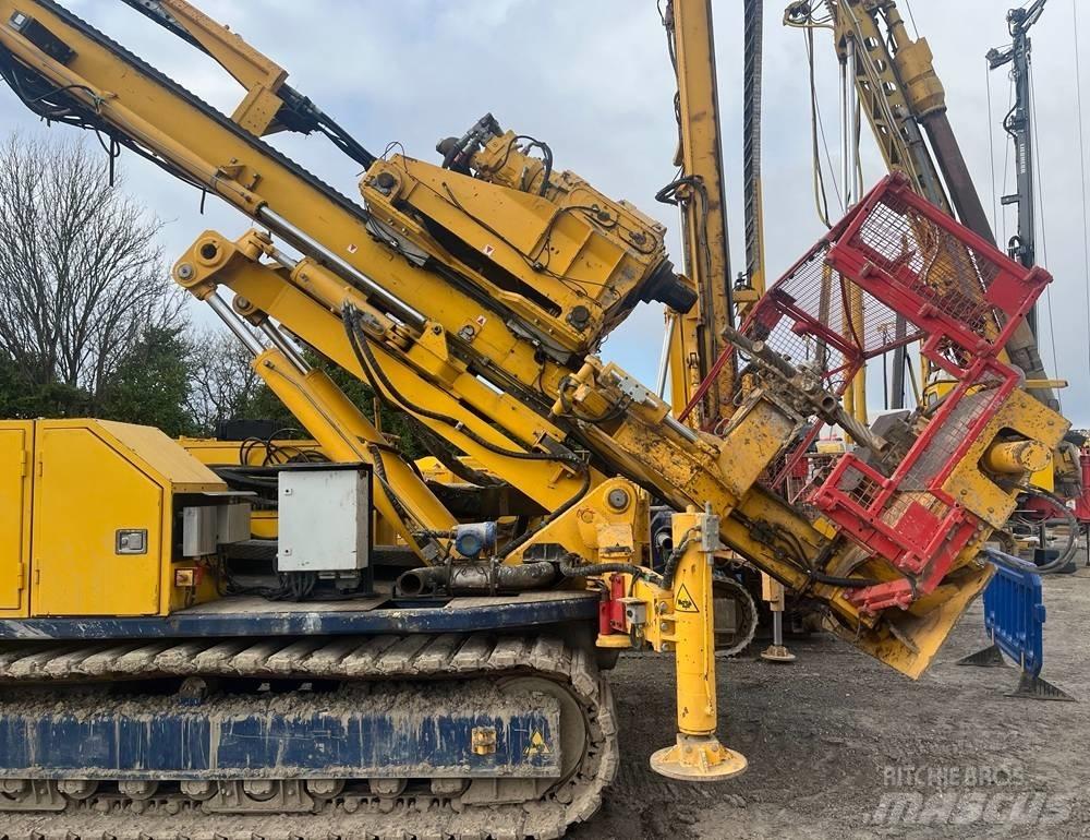Hütte HBR 207 Piling rigs