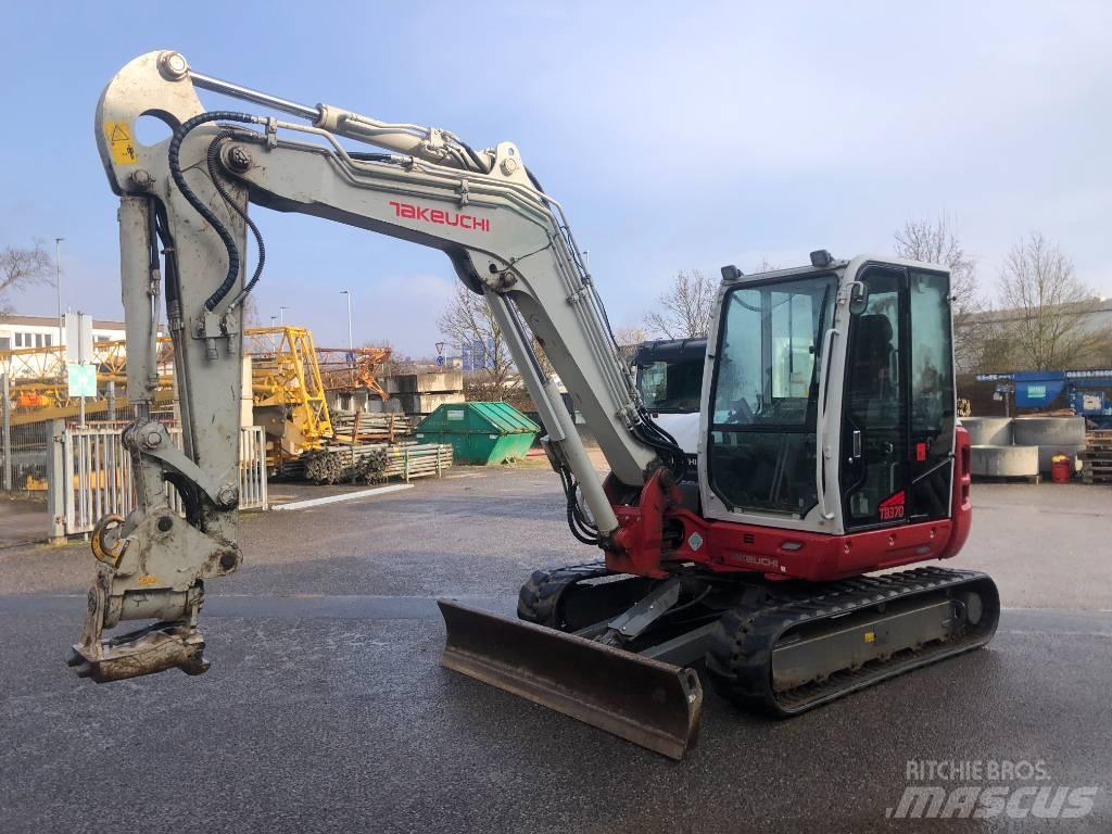 Takeuchi TB 370 Midi excavators  7t - 12t