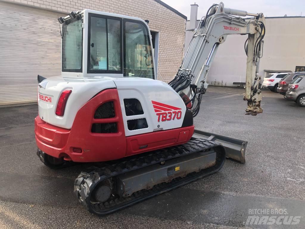 Takeuchi TB 370 Midi excavators  7t - 12t