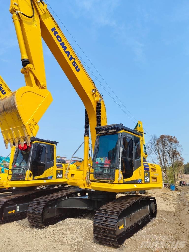 Komatsu PC 220 LC Crawler excavators