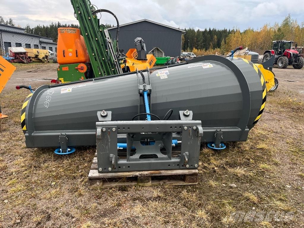 Snowek A370 Snow blades and plows