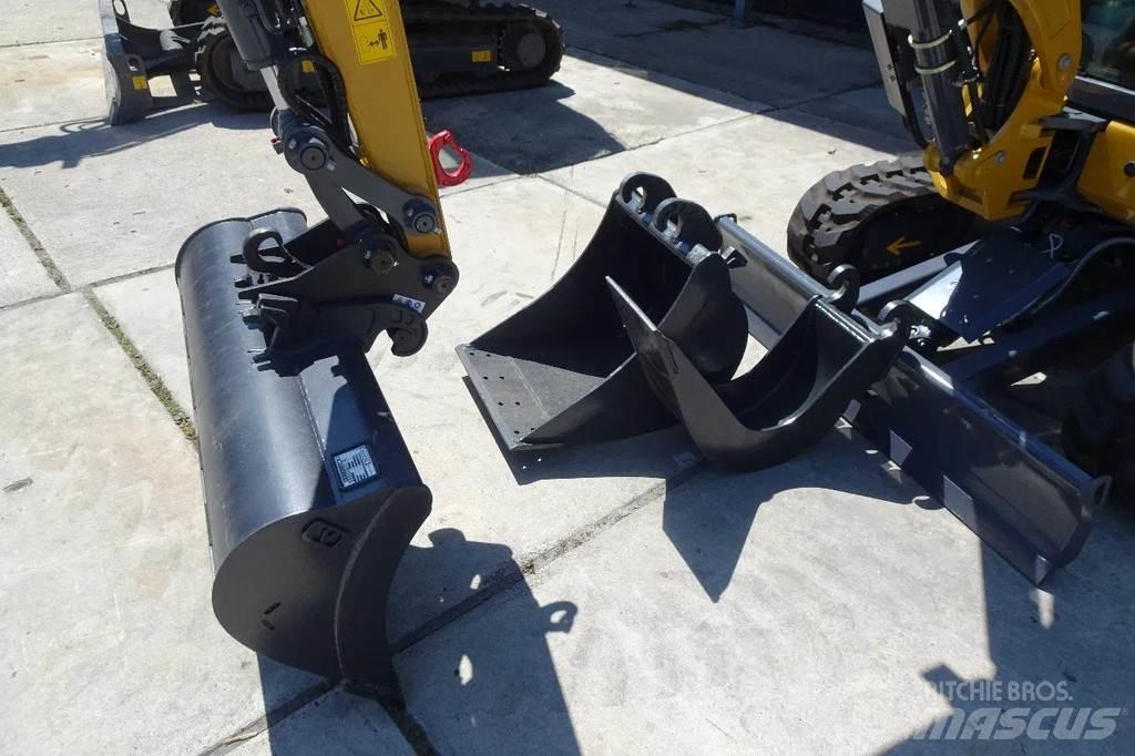 XCMG XE27E Crawler excavators