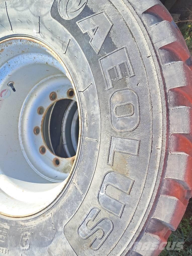 Aeolus 600/50R22.5 Tyres, wheels and rims
