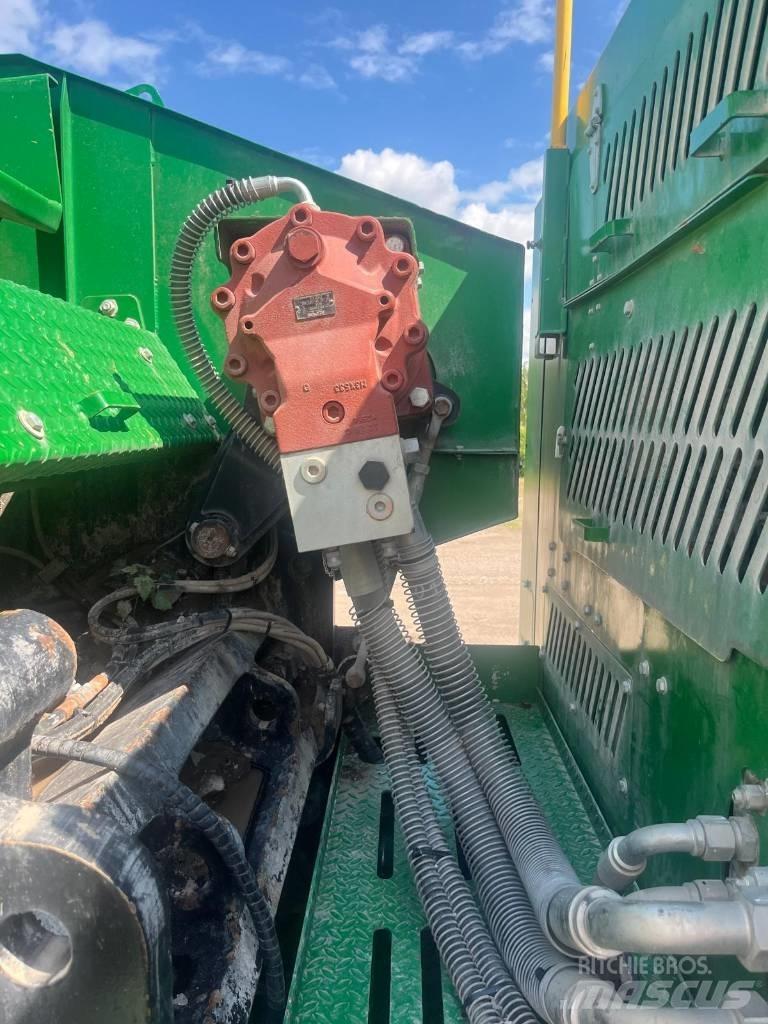 McCloskey J45 Mobile crushers