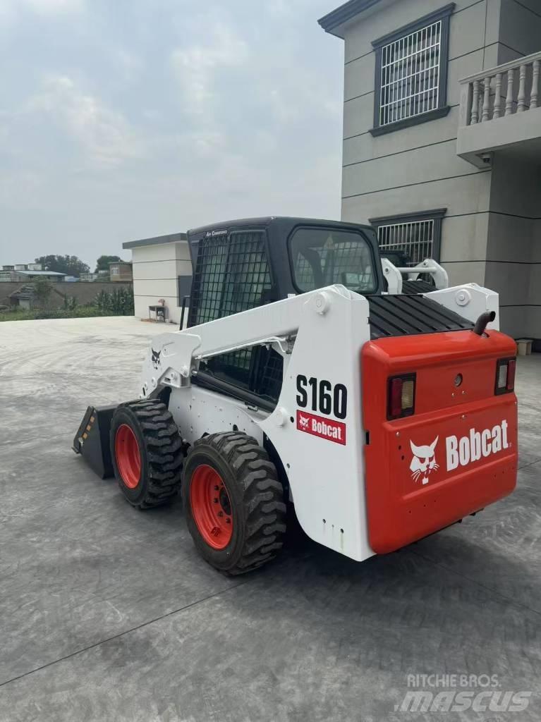 Bobcat S 160 Skid steer loaders