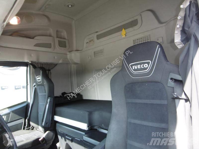 Iveco NP460 Tractor Units
