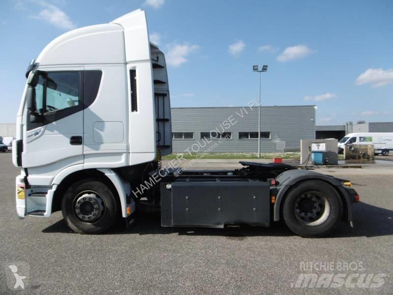 Iveco NP460 Tractor Units