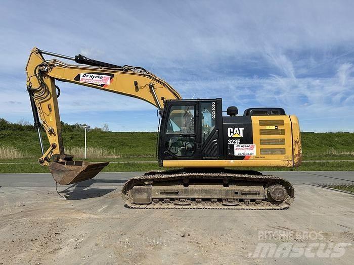 CAT 323FL Crawler excavators