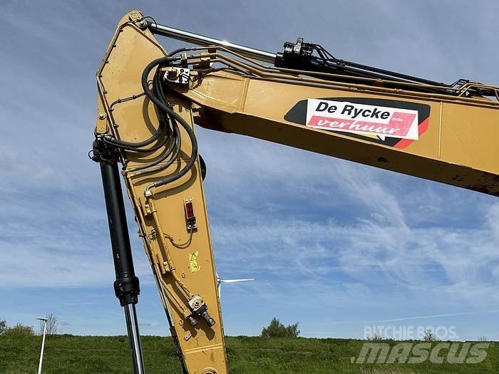 CAT 323FL Crawler excavators