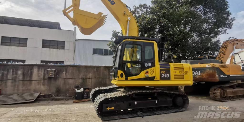 Komatsu PC 210-8 Crawler excavators