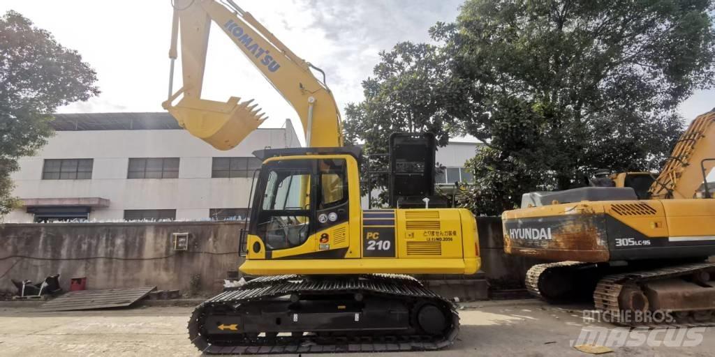 Komatsu PC 210-8 Crawler excavators