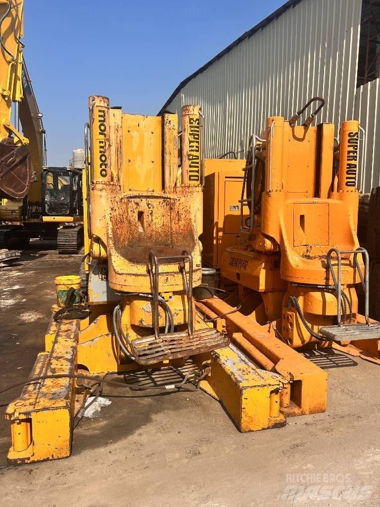 Giken SA100 Piling rigs