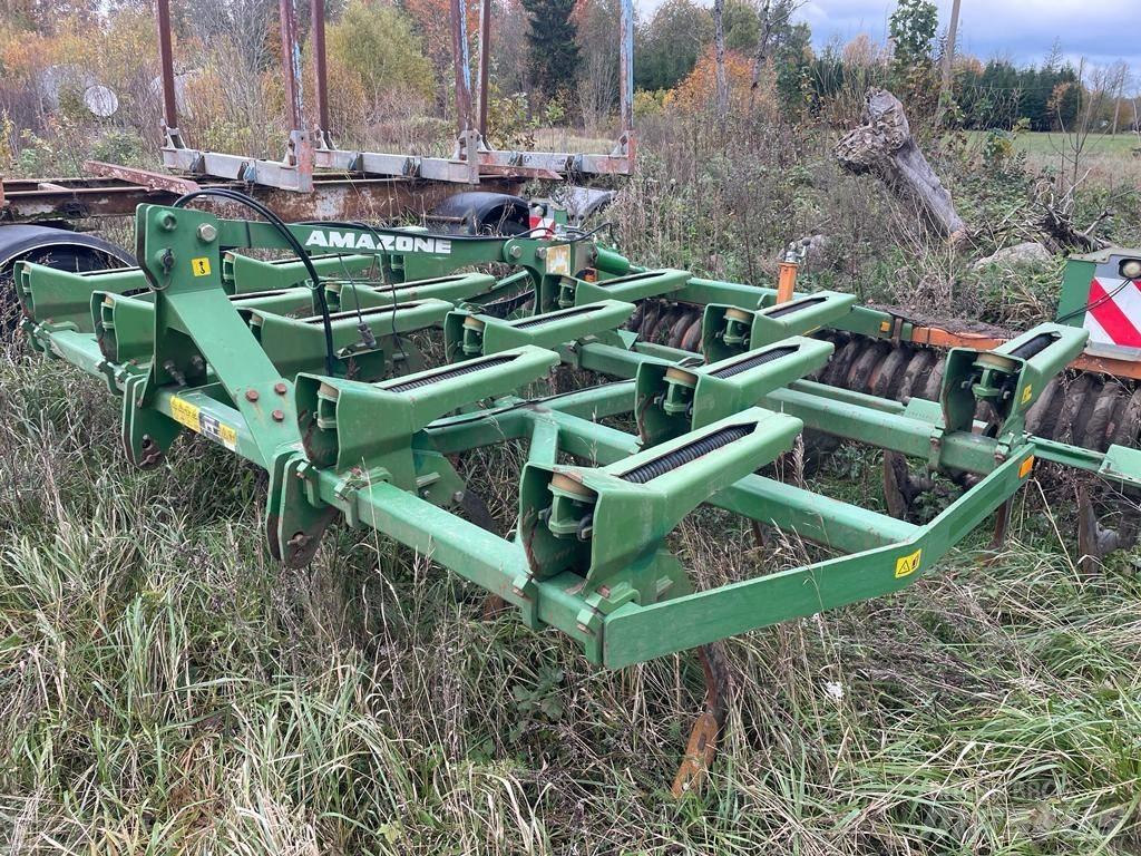 Amazone Cenius 4002 Chisel ploughs