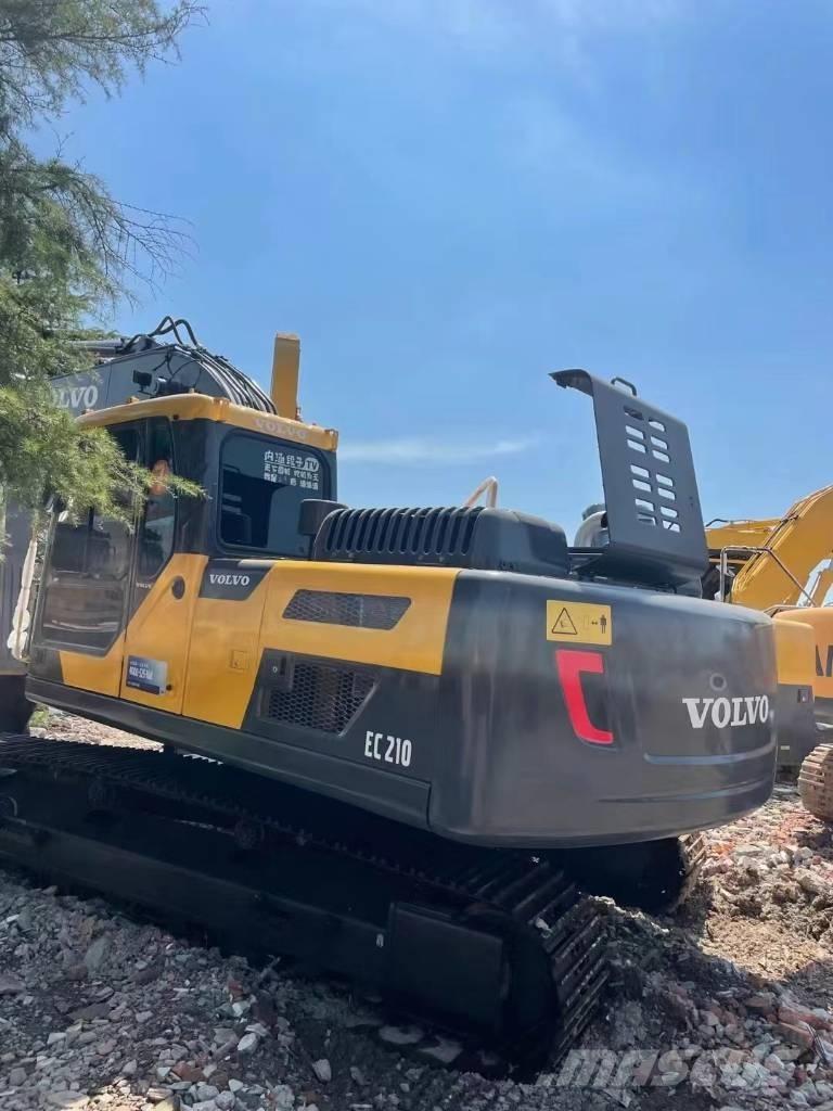 Volvo EC210D Crawler excavators