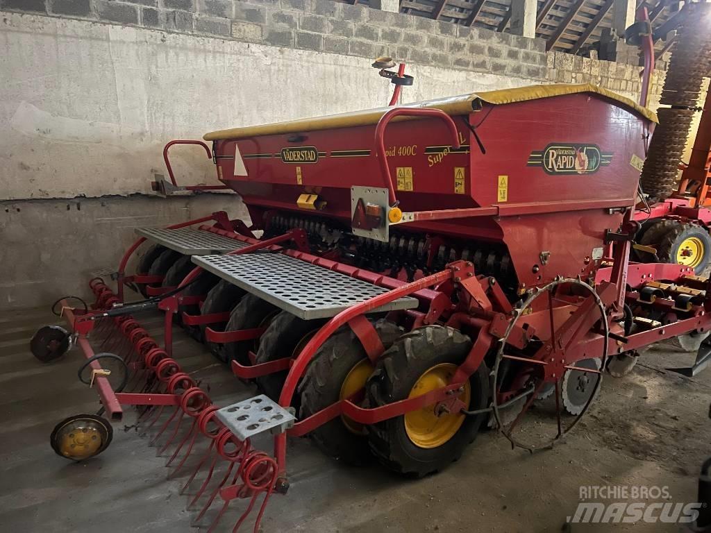 Väderstad Rapid400C Combination drills