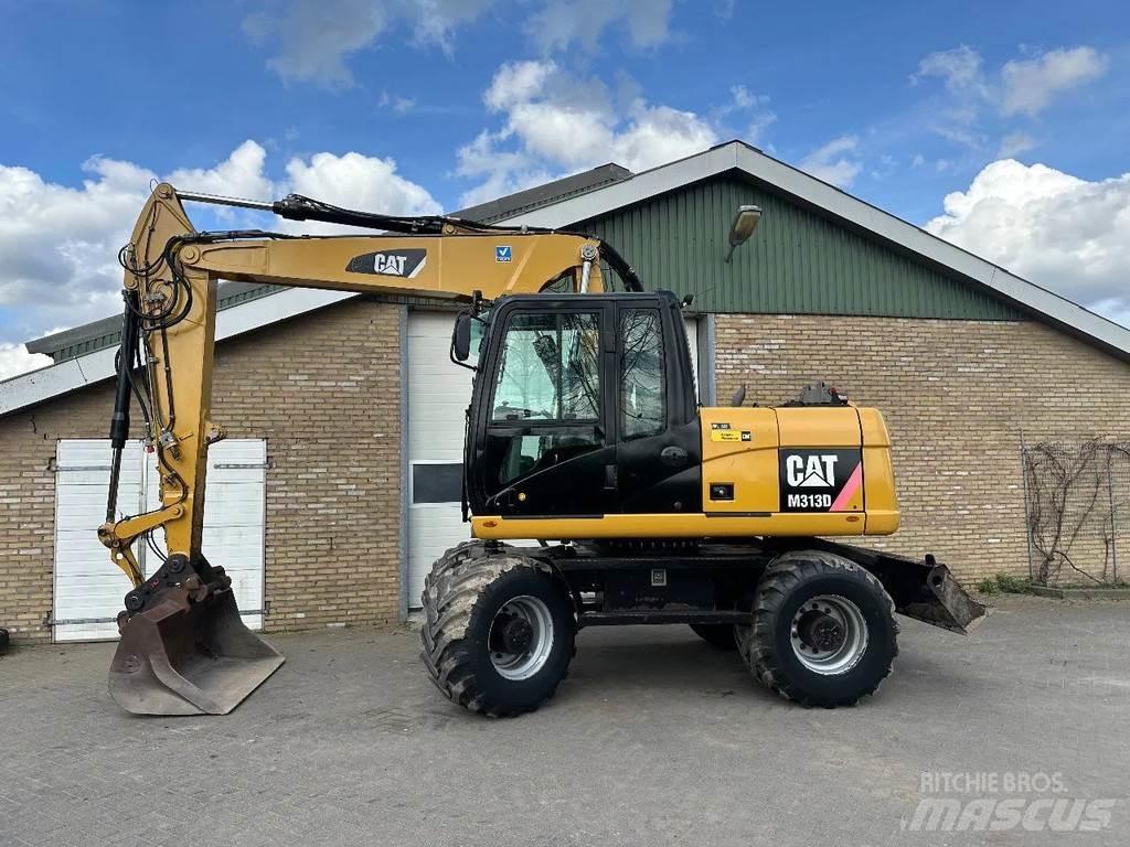 CAT M313D Wheeled excavators