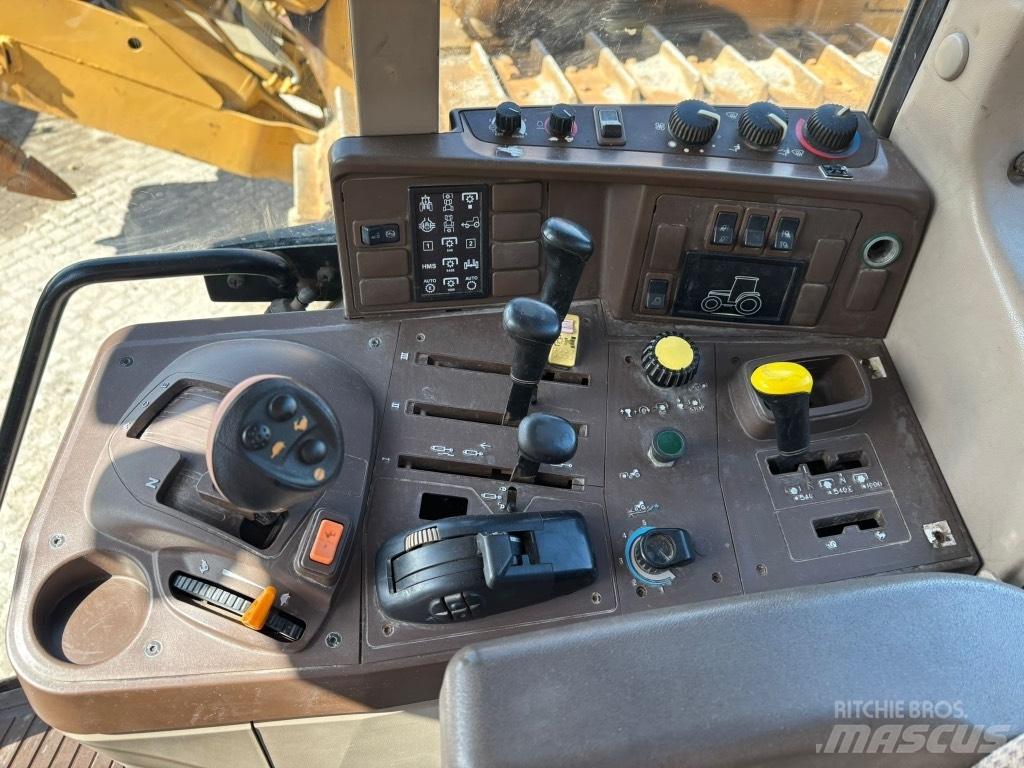 John Deere 6320 Tractors